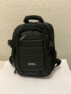 NWOT ONN. DSLR Camera Carrying Backpack, Water Resistant Black Padded Men's bag
